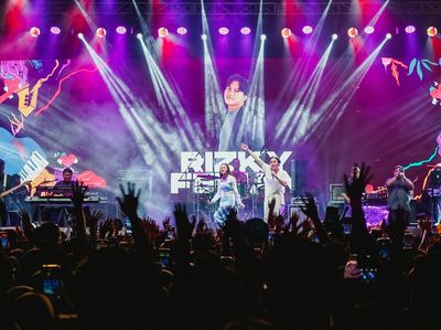 Melihat Lagi Kemeriahan Ramadhan Jazz Festival di Plaza Masjid Cut Meutia