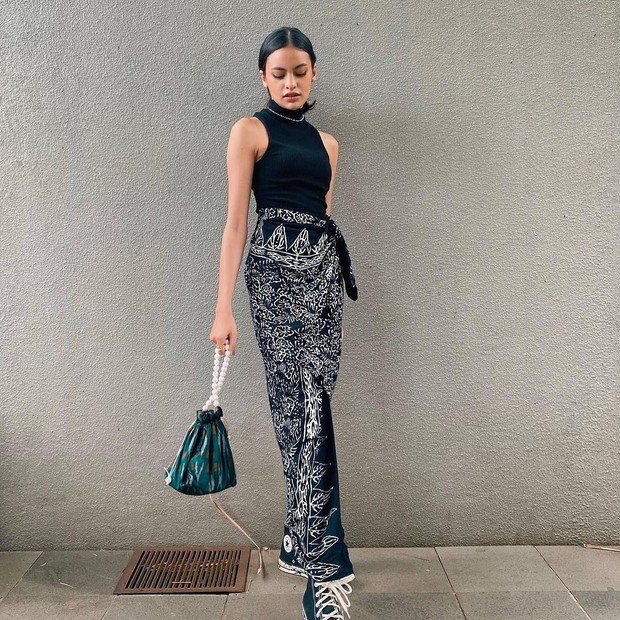 Padupadan rok lilit/Foto: Instagram.com/ Padupadan rok lilit