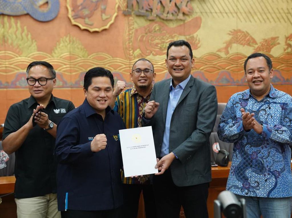 Rekomendasi Lengkap Panja DPR ke Menteri BUMN Terkait Penyelamatan Garuda