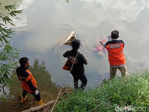 Heboh, Mayat Pria Ditemukan Mengapung di Sungai Gelis Kudus
