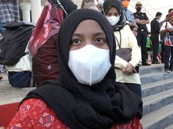 Ekspor 25 Ton Sapu Lidi ke India, Sadariah Sempat Diragukan Keluarga-Ditipu