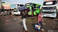 Terminal Bekasi Mulai Ramai Pemudik