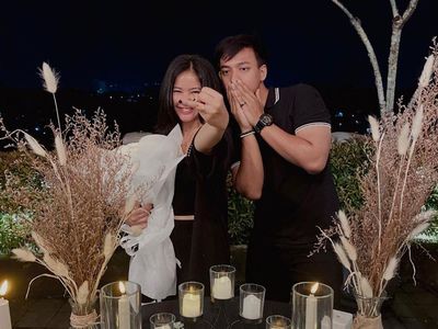 Adinda Azani Pamer Cincin Tunangan: Beruntungnya Jatuh Cinta dengan Sahabat!