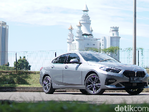 Jajal Mobil Pilihan Greysia Polli BMW 218i Gran Coupe Sport, Enak Nggak? Jajal Mobil Pilihan Greysia Polli BMW 218i Gran Coupe Sport, Enak Nggak?