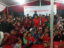 Komunitas Juang Borong Takjil UMKM-Ajak Difabel Banyuwangi Buka Puasa