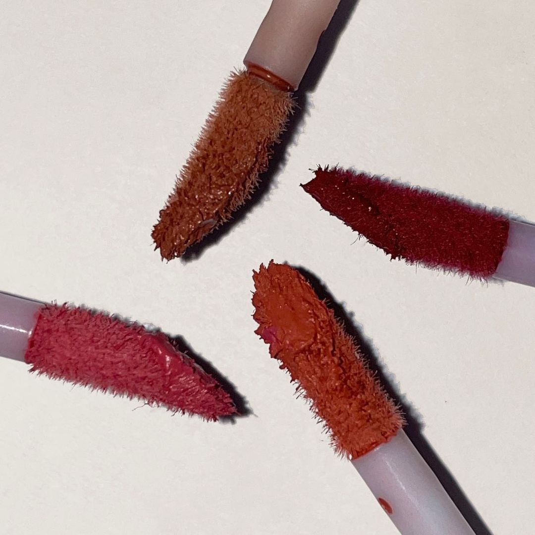 Lip Cream Lily by Tsana.