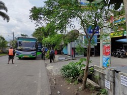 Dalih Tak Sengaja Sopir Lecehkan Perempuan di Terminal Arjosari Malang