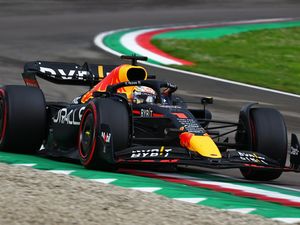 Hasil F1 GP Emilia Romagna 2022: Max Verstappen Berjaya! Hasil F1 GP Emilia Romagna 2022: Max Verstappen Berjaya!