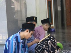 Mengenal Tradisi Santri Nahun di Ponpes Tremas Pacitan