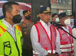 Buka Posko Lebaran, Menhub Ingatkan Permudah Masyarakat Dapat Informasi