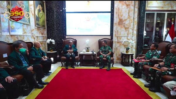 6 Potret Jenderal Andika Perkasa dan IDI Bahas Nasib dr Terawan