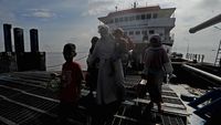 Pemudik Mulai Tiba di Pelabuhan Roro Jambi