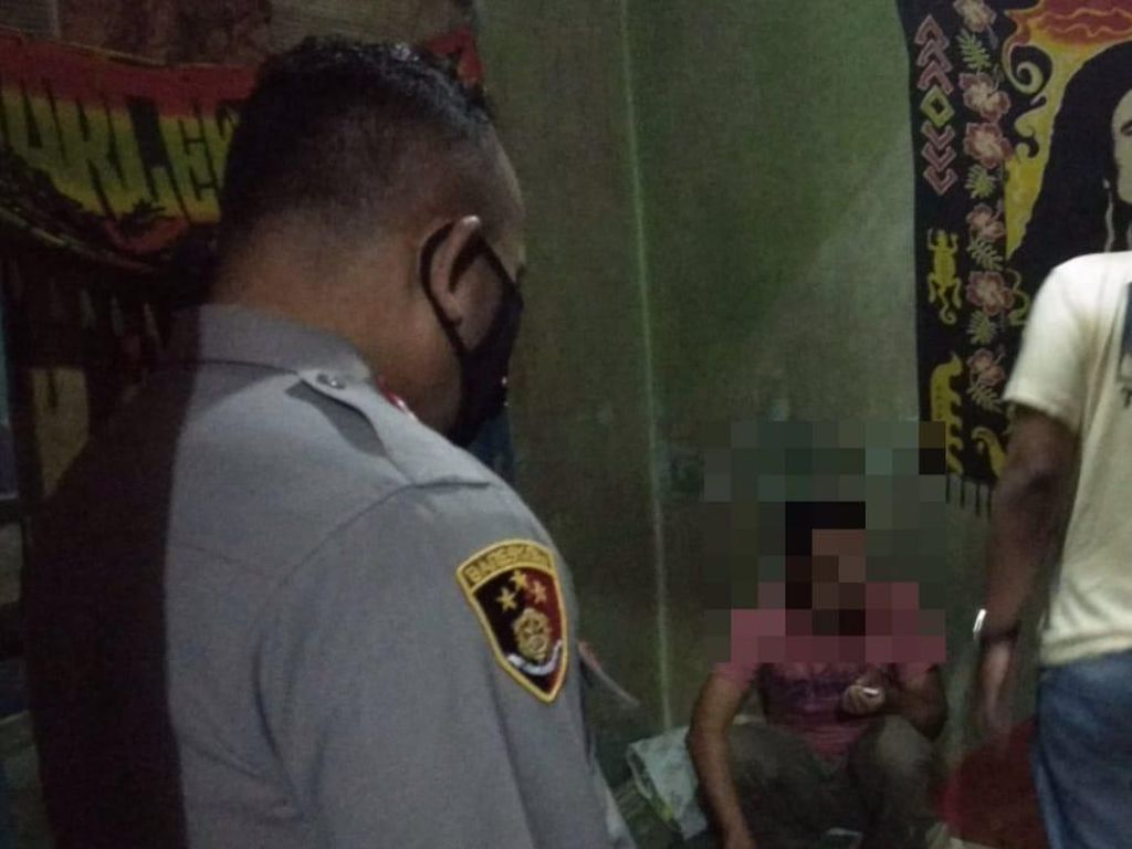 3 Pria di Tasik Ditangkap Gegara Pesta Miras di Waktu Tarawih 3 Pria di Tasik Ditangkap Gegara Pesta Miras di Waktu Tarawih