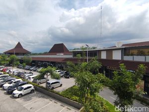 Suasana Mudik di Rest Area Tercantik Tol Semarang-Solo Mulai Terasa Suasana Mudik di Rest Area Tercantik Tol Semarang-Solo Mulai Terasa