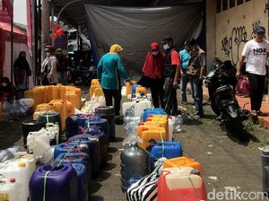 Bisik-bisik Tersangka Mafia Minyak Goreng