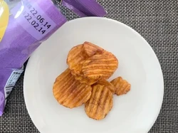 Bukan Garing Renyah! Kini Ada Keripik Kentang Basah yang Hits di Jepang