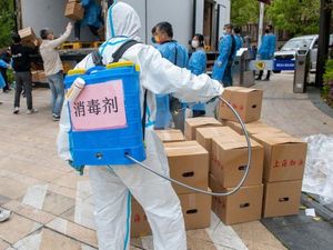 Kematian COVID-19 di Shanghai Naik, Apa yang Terjadi di Sana?