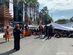 Komunitas Reog Surabaya Ngeluruk DPRD Jatim Desak Segera Daftarkan ke Unesco