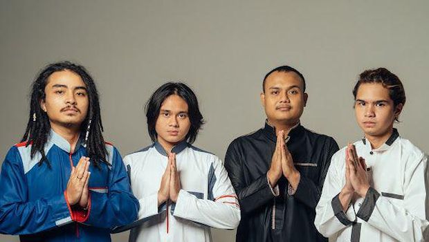 Dul Jaelani luncurkan Qadir band.