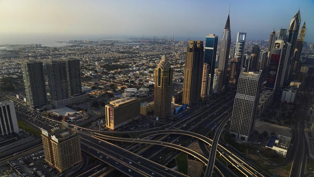 Ngabuburit Seru dari Gedung Pencakar Langit Dubai