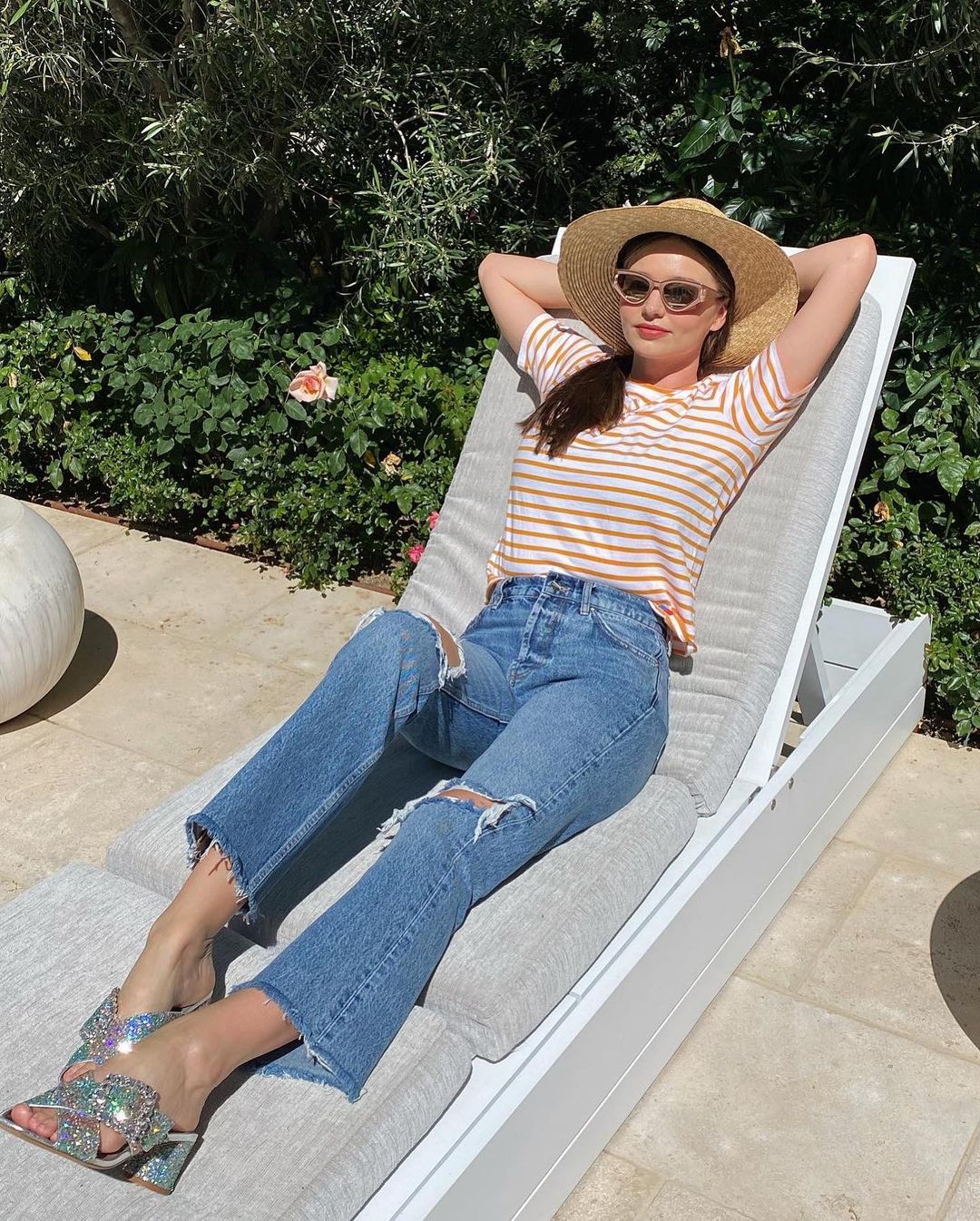 Gaya santai ala Miranda Kerr/ Foto: Instagram.com/mirandakerr