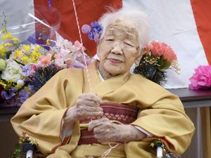 Mengenal Kane Tanaka Manusia Tertua di Dunia Mengenal Kane Tanaka Manusia Tertua di Dunia