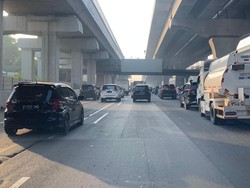 Mobil Rusak Gegara Jalan Tol Berlubang, Begini Cara Klaim ke Jasa Marga