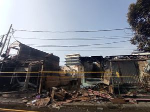 Sumber Air Jauh Jadi Sebab Kebakaran di Pasar Gembrong Sulit Dipadamkan