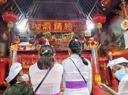 Kongco di Pura Batur-Kisah Cinta Raja Bali dengan Putri Tionghoa