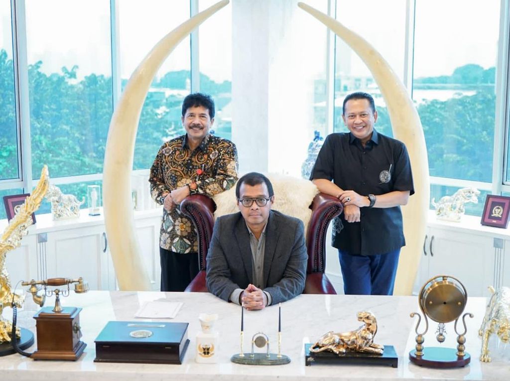 MPR, BPIP dan Lemhannas Tingkatkan Kerja Sama Sosialisasi Pancasila MPR, BPIP dan Lemhannas Tingkatkan Kerja Sama Sosialisasi Pancasila