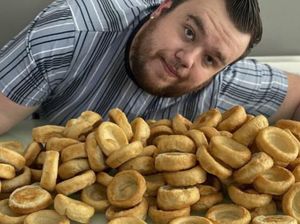 Ketagihan Puding, Pria Ini Sanggup Habiskan 300 Buah Sehari Ketagihan Puding, Pria Ini Sanggup Habiskan 300 Buah Sehari