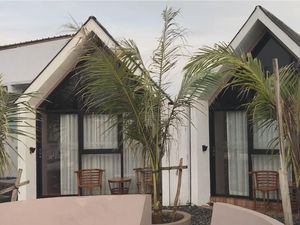 Nikmatnya Bersantai di Resor Ocean View Pantai Karang Potong Nikmatnya Bersantai di Resor Ocean View Pantai Karang Potong