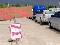 Bawa Bensin Cadangan di Jeriken Dalam Mobil Saat Mudik, Amankah?