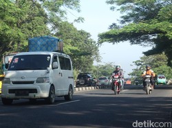 Taruh Barang di Atap Mobil saat Mudik: Awas Bahaya Limbung sampai Boros BBM