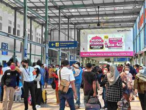 H-7 Lebaran, 21 Ribu Pemudik Berangkat dari Stasiun Senen-Gambir