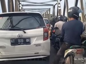 Jembatan Barombong Makassar Biang Kemacetan, Pelebaran Butuh Diskresi Pusat Jembatan Barombong Makassar Biang Kemacetan, Pelebaran Butuh Diskresi Pusat