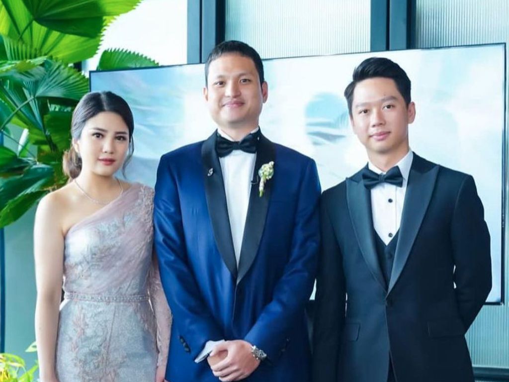 Curi Atensi, Intip 7 Foto Valencia Tanoesoedibjo & Kekasih di Nikahan Jessica Curi Atensi, Intip 7 Foto Valencia Tanoesoedibjo & Kekasih di Nikahan Jessica