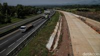 Yuk, lihat Tol Japek II Selatan untuk Arus Balik Lebaran 2022