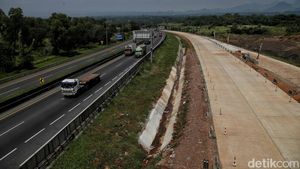 Yuk, lihat Tol Japek II Selatan untuk Arus Balik Lebaran 2022