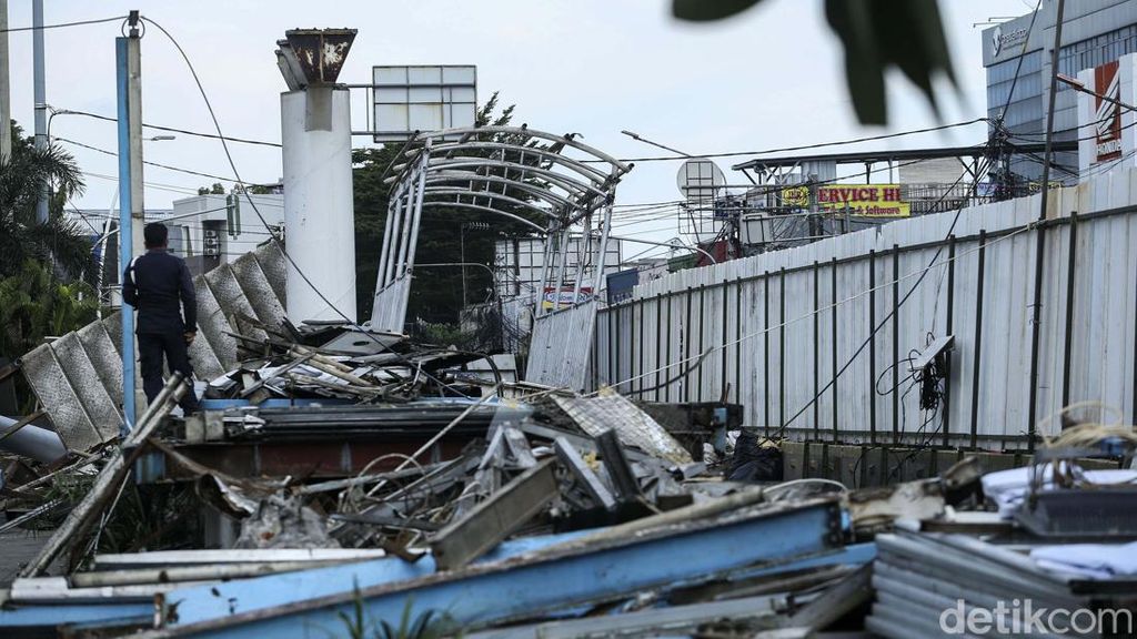 11 Halte TransJakarta Bakal Direvitalisasi 11 Halte TransJakarta Bakal Direvitalisasi
