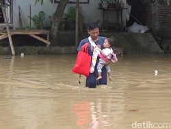 Sungai Cimacan-Cijengkol Meluap, Sejumlah Rumah Warga Subang Kebanjiran