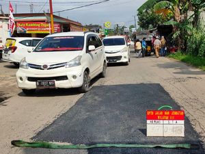 Ada Perbaikan Jalan di Sipirok, Pengemudi Diminta Tidak Melintas Ada Perbaikan Jalan di Sipirok, Pengemudi Diminta Tidak Melintas
