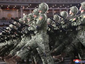 Perempuan Korut Diminta Lahirkan Banyak Anak untuk Jadi Tentara Perempuan Korut Diminta Lahirkan Banyak Anak untuk Jadi Tentara