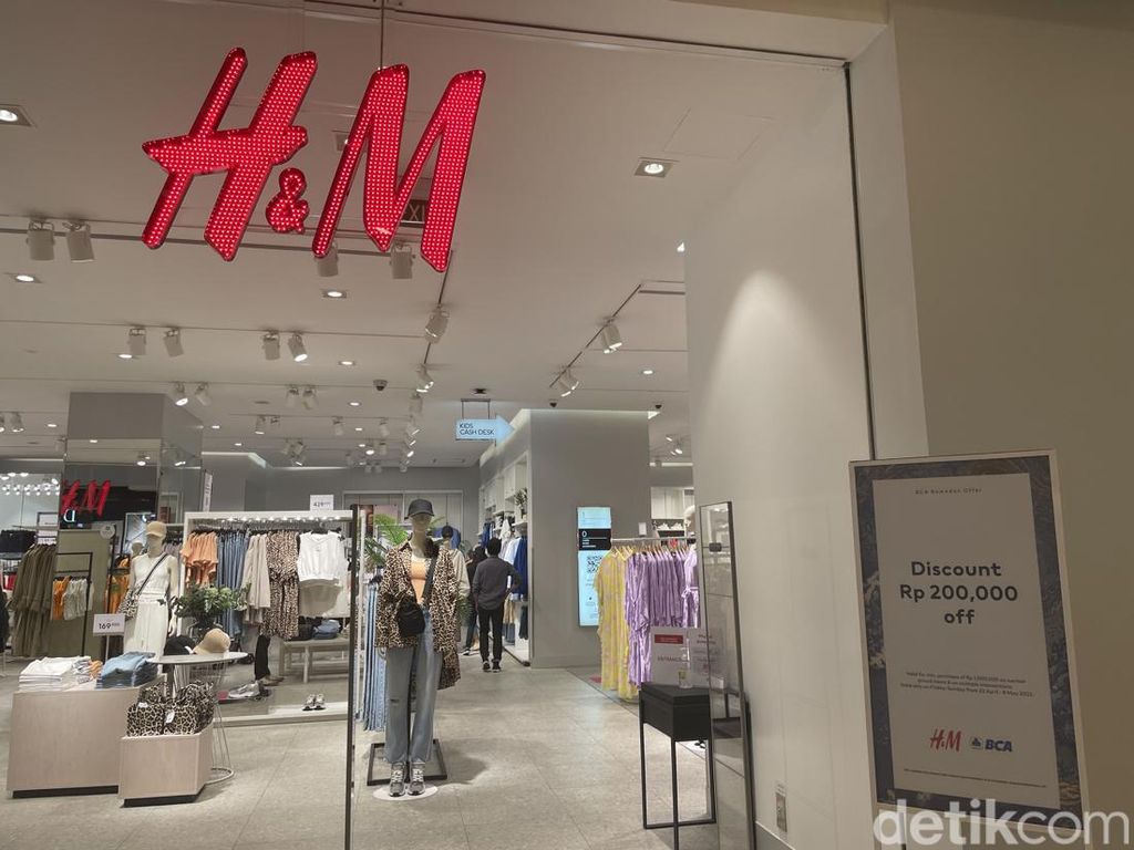H&M Sale 50%, Kaus Mulai dari Rp 70 Ribu, Dress Diskon Jadi Rp 150 Ribu