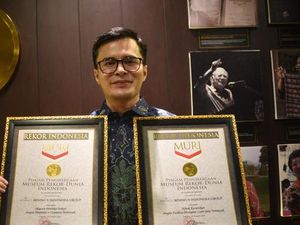 dr Oky Pratama Terharu Sabet Penghargaan Lagi