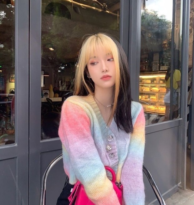 Gaya rambut colorful