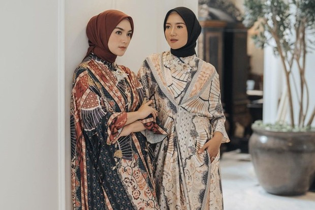 Hukum Menggunakan Baju Baru Saat Lebaran/Foto: Instagram/@wearingklamby
