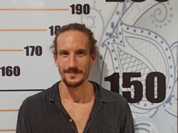 Bule Penari Telanjang di Gunung Batur: Saya Menikmatinya