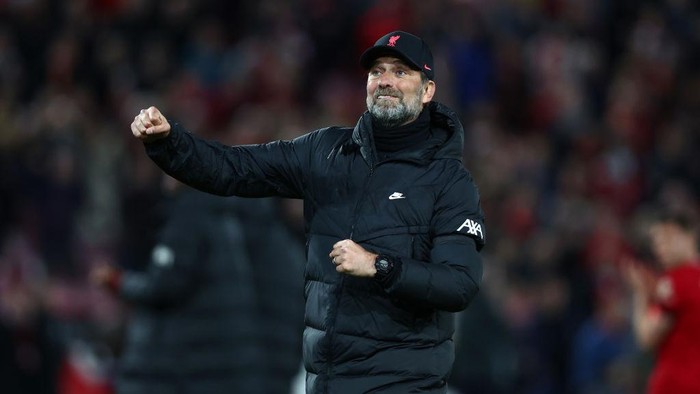 LIVERPOOL, ENGLAND - APRIL 19: Jurgen Klopp, Manager of Liverpool, celebrates their sides win after the final whistle of the Premier League match between Liverpool and Manchester United at Anfield on April 19, 2022 in Liverpool, England. (Photo by Clive Brunskill/Getty Images)