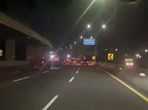 H-6 Lebaran, Tol Cawang Arah Cikampek Lancar Malam Ini H-6 Lebaran, Tol Cawang Arah Cikampek Lancar Malam Ini